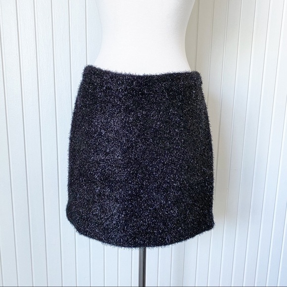 NWT Kate Spade Black Fuzzy Shimmer Robbie Mini Skirt Size 10 - Picture 1 of 9